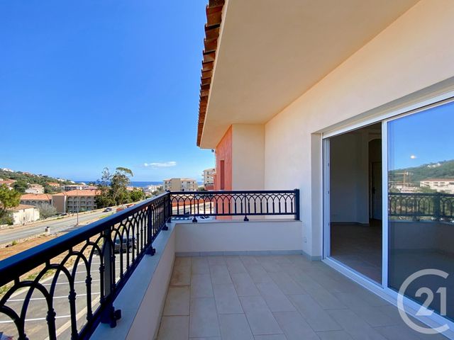 Appartement T2 à vendre - 2 pièces - 55,51 m2 - L Ile Rousse - 202 - CORSE