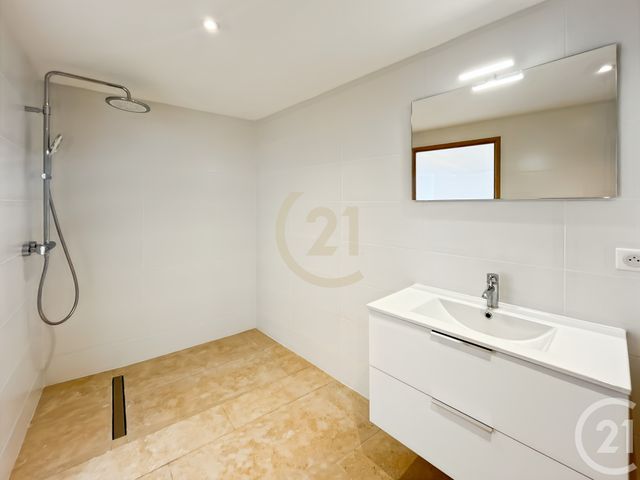 Entreprise &agrave; louer - 69,79 m2 - 202 - CORSE