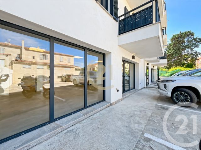 Entreprise &agrave; louer - 69,79 m2 - 202 - CORSE