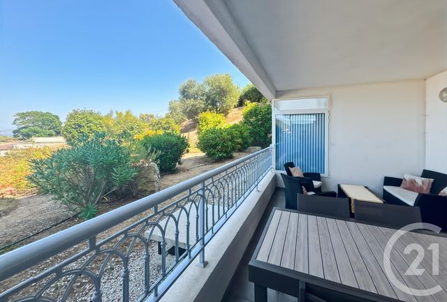 Appartement T3 à vendre - 3 pièces - 53,75 m2 - L Ile Rousse - 202 - CORSE