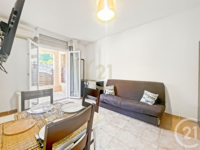 Appartement T3 &agrave; louer - 3 pi&egrave;ces - 40,38 m2 - St Florent - 202 - CORSE