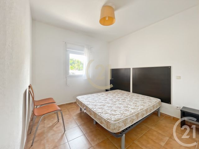 Appartement T3 &agrave; louer - 3 pi&egrave;ces - 40,38 m2 - St Florent - 202 - CORSE