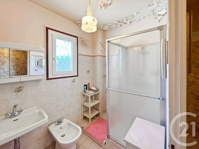 Appartement F4 &agrave; vendre - 4 pi&egrave;ces - 102,12 m2 - St Florent - 202 - CORSE