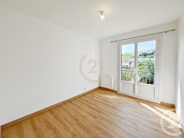 Appartement T3 à louer - 3 pièces - 72,68 m2 - L Ile Rousse - 202 - CORSE