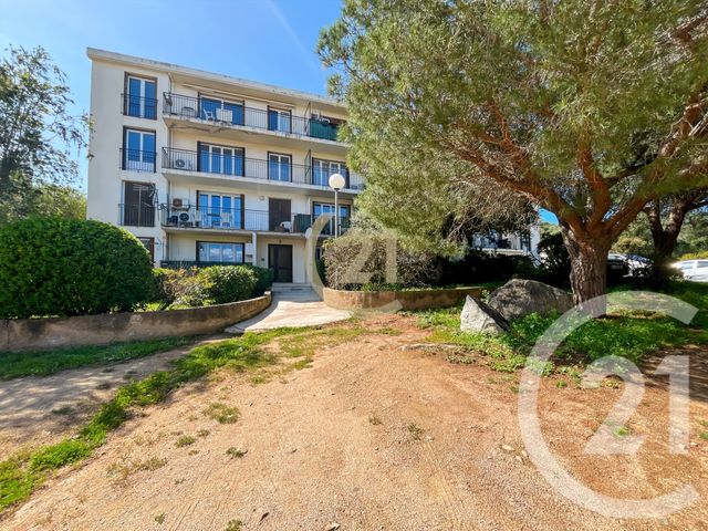 Appartement T3 à louer - 3 pièces - 72,68 m2 - L Ile Rousse - 202 - CORSE