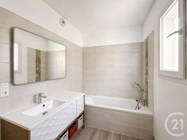 Appartement T4 &agrave; vendre - 4 pi&egrave;ces - 77,95 m2 - Monticello - 202 - CORSE