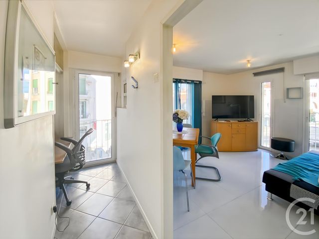 Appartement T2 à louer - 2 pièces - 45,82 m2 - L Ile Rousse - 202 - CORSE