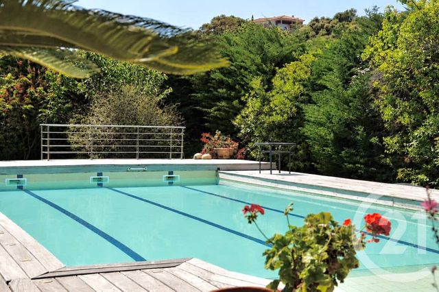 Maison &agrave; vendre - 12 pi&egrave;ces - 420 m2 - St Florent - 202 - CORSE