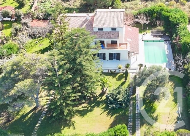 Maison &agrave; vendre - 12 pi&egrave;ces - 420 m2 - St Florent - 202 - CORSE