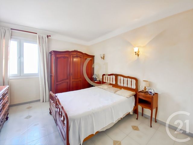 Appartement T6 &agrave; louer - 6 pi&egrave;ces - 143,40 m2 - Ville Di Pietrabugno - 202 - CORSE