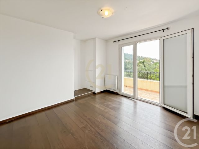 Appartement T3 &agrave; louer - 3 pi&egrave;ces - 79,33 m2 - L Ile Rousse - 202 - CORSE