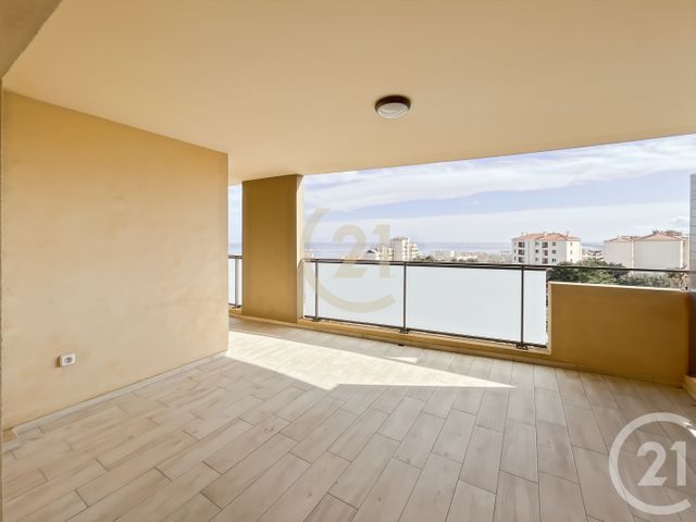 Appartement T2 &agrave; louer - 2 pi&egrave;ces - 44,82 m2 - Bastia - 202 - CORSE