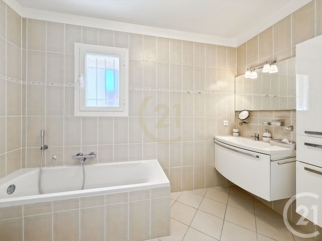 Appartement T4 &agrave; vendre - 4 pi&egrave;ces - 79,03 m2 - Calvi - 202 - CORSE