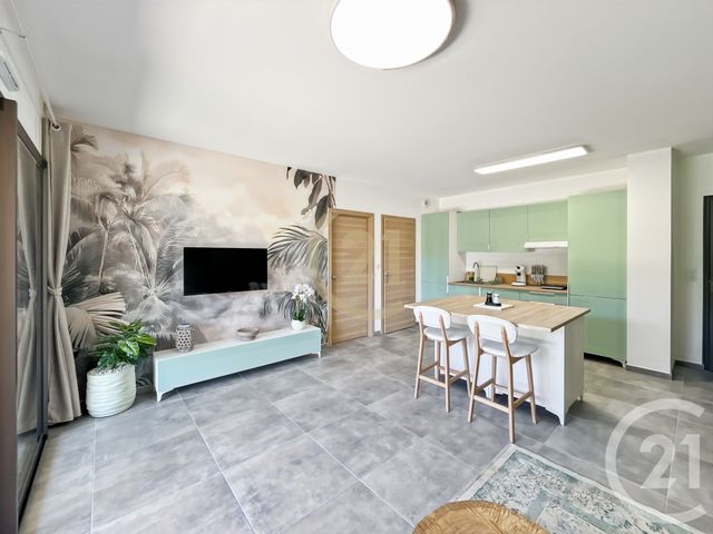 Appartement T2 &agrave; louer - 2 pi&egrave;ces - 44,52 m2 - L Ile Rousse - 202 - CORSE