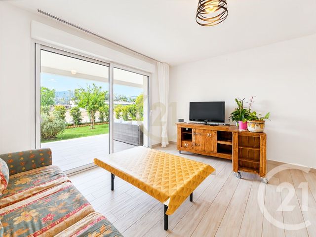 Appartement T3 &agrave; louer - 3 pi&egrave;ces - 61,29 m2 - Lucciana - 202 - CORSE