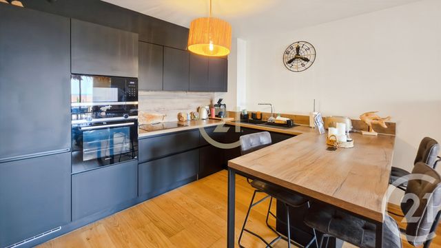 Appartement T2 &agrave; louer - 2 pi&egrave;ces - 42,13 m2 - St Florent - 202 - CORSE