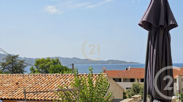 Appartement T2 &agrave; louer - 2 pi&egrave;ces - 42,13 m2 - St Florent - 202 - CORSE