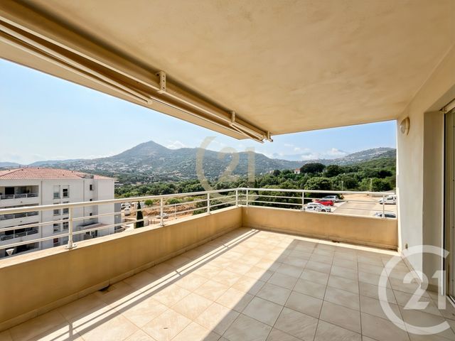 Appartement T3 &agrave; louer - 3 pi&egrave;ces - 69 m2 - L Ile Rousse - 202 - CORSE