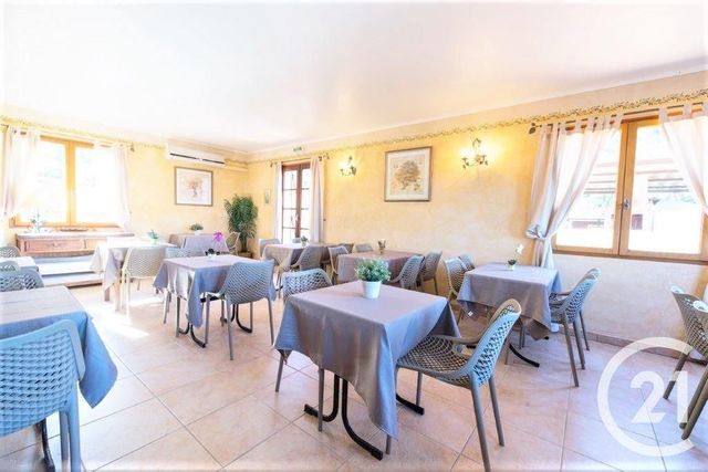 Maison à vendre - 12 pièces - 438,96 m2 - St Florent - 202 - CORSE