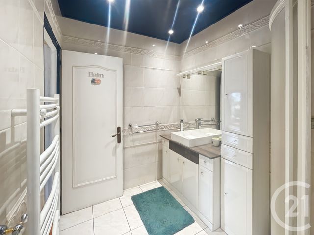 Appartement T3 à vendre - 3 pièces - 74,10 m2 - Bastia - 202 - CORSE