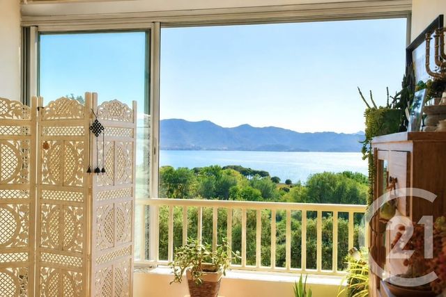 Appartement T3 &agrave; vendre - 3 pi&egrave;ces - 75,69 m2 - St Florent - 202 - CORSE