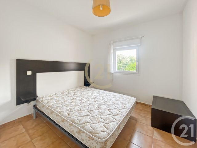 Appartement T3 &agrave; louer - 3 pi&egrave;ces - 40,38 m2 - St Florent - 202 - CORSE