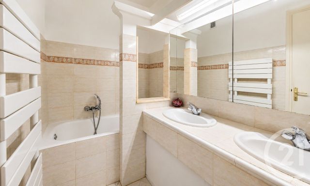 Appartement F4 &agrave; vendre - 4 pi&egrave;ces - 101,53 m2 - Bastia - 202 - CORSE