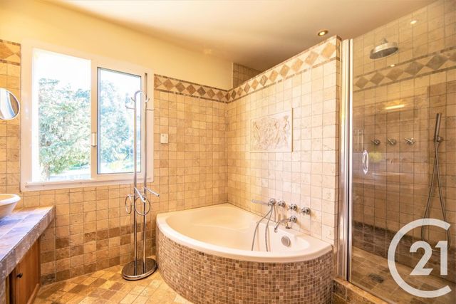 Maison &agrave; vendre - 5 pi&egrave;ces - 230 m2 - St Florent - 202 - CORSE