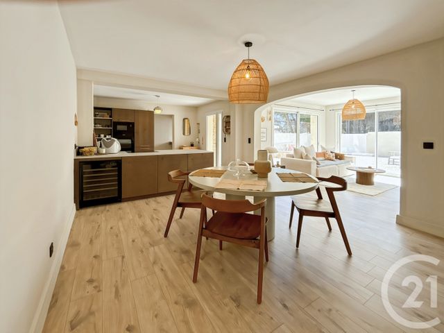 Appartement T5 &agrave; vendre - 5 pi&egrave;ces - 106 m2 - Calvi - 202 - CORSE