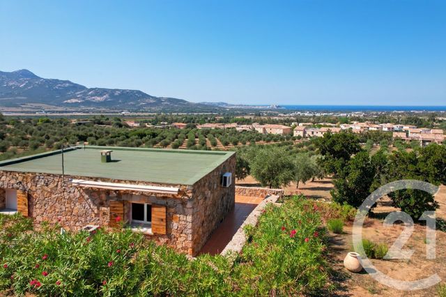 Maison à vendre - 6 pièces - 210,39 m2 - Calenzana - 202 - CORSE