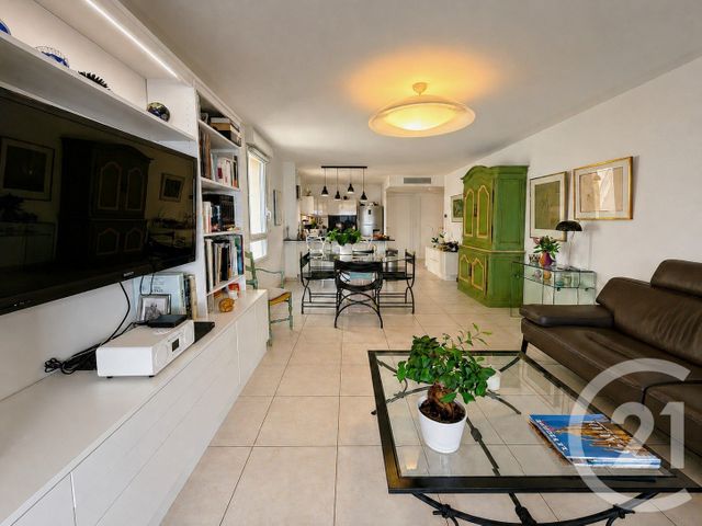 Appartement T3 &agrave; vendre - 3 pi&egrave;ces - 75,50 m2 - Calvi - 202 - CORSE
