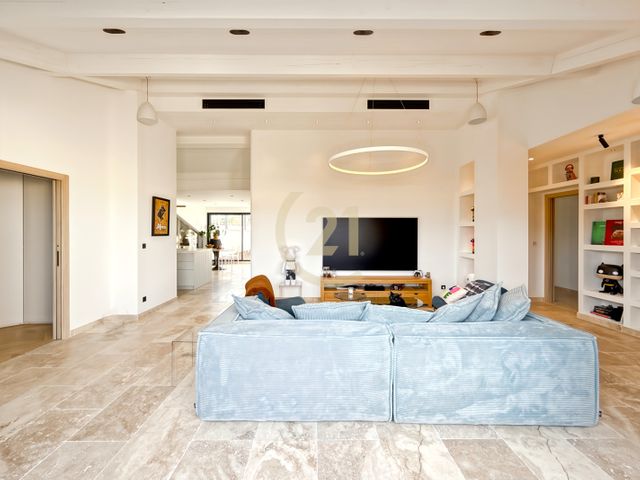 Appartement T5 &agrave; vendre - 5 pi&egrave;ces - 154,62 m2 - Calvi - 202 - CORSE