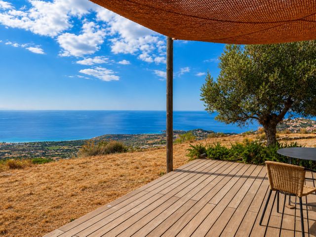Maison &agrave; vendre - 8 pi&egrave;ces - 265,73 m2 - L Ile Rousse - 202 - CORSE
