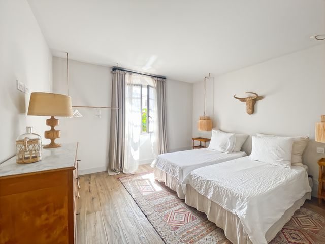 Maison &agrave; vendre - 7 pi&egrave;ces - 285,47 m2 - St Florent - 202 - CORSE