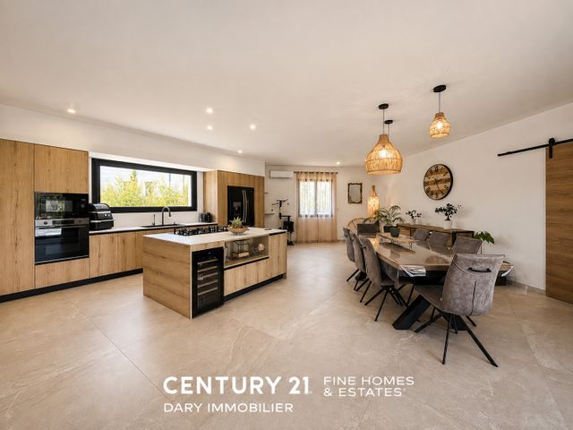 Maison &agrave; vendre - 6 pi&egrave;ces - 183,08 m2 - Calvi - 202 - CORSE